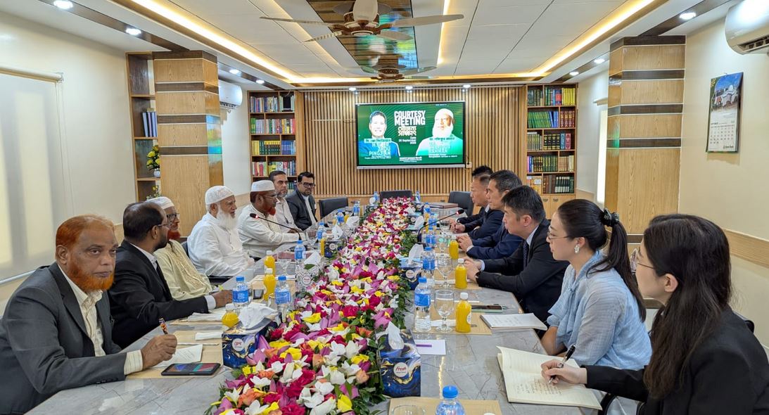 জনগণ দেশ পরিচালনার দায়িত্ব দিলে জামায়াত শাসক হবে না সেবক হবে : জামায়াত আমির 