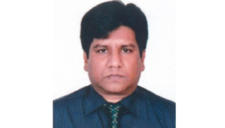ডাকসেবা জনগণের দোরগোড়ায় পৌঁছাতে দক্ষ কর্মকর্তা অপরিহার্য : সচিব