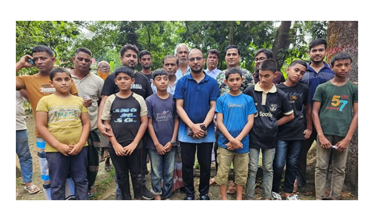 চট্টগ্রামে বাঁশখালীর পাহাড়ি এলাকায় নিখোঁজ হওয়া ৭ শিশু উদ্ধার