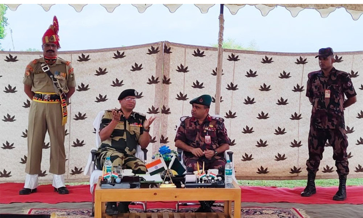 মহেশপুরে বিজিবি-বিএসএফ ব্যাটালিয়ন পর্যায়ের বৈঠক অনুষ্ঠিত