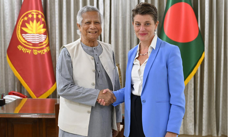 প্রধান উপদেষ্টার সঙ্গে জাতিসংঘের আবাসিক সমন্বয়কারীর বিদায়ী সাক্ষাৎ