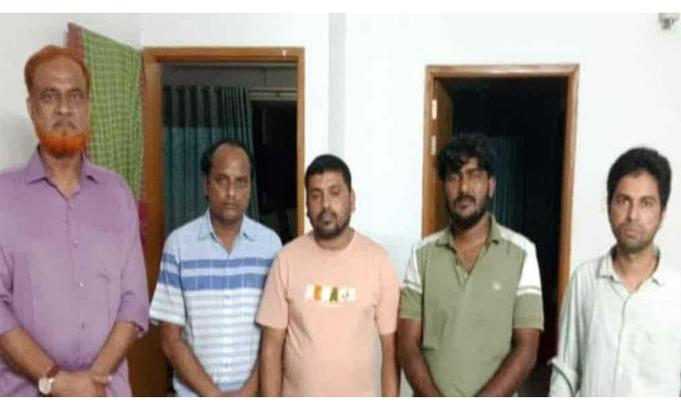 আশুলিয়ায় ছাত্র-জনতা হত্যা মামলায় আওয়ামী লীগের ৫ নেতা-কর্মী গ্রেফতার