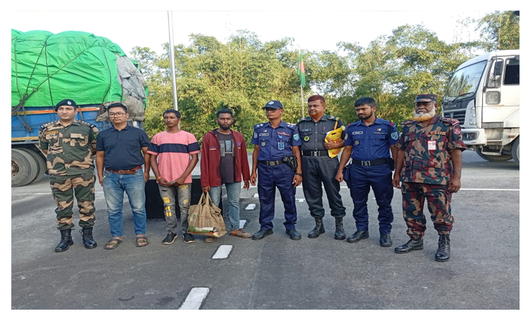 বাংলাদেশে ৬ বছর কারাভোগের পর নিজ দেশে ফিরেছে ভারতীয় যুবক