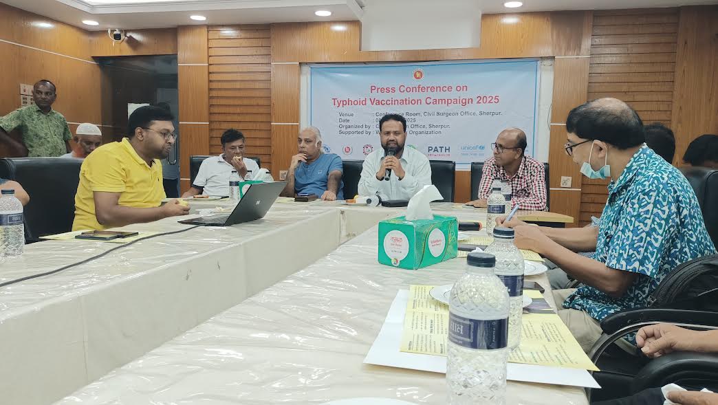 শেরপুরে তিনলাখ ৮৩ হাজার শিশুকে টাইফয়েডের টিকা দেয়া হবে