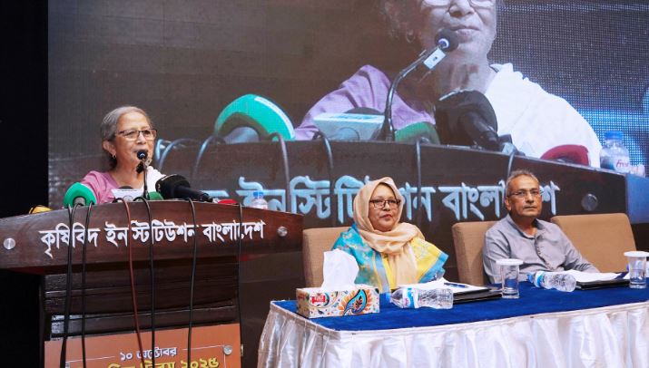 স্কুল ফিডিং প্রোগ্রামে ডিম যুক্ত করতে হবে : প্রাণিসম্পদ উপদেষ্টা 