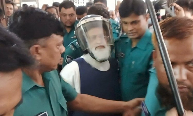 ব্যবসা প্রতিষ্ঠান দখলের মামলায় গ্রেফতার হাজী সেলিম