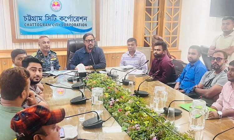 ডোর টু ডোর কার্যক্রমের মাধ্যমে জনগণ পরিষ্কার পরিচ্ছন্ন সেবা পাবে : চসিক মেয়র