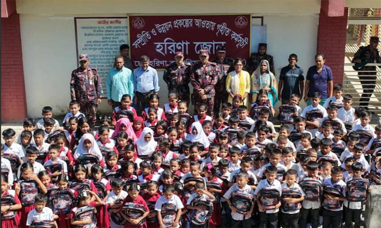 রাঙ্গামাটিতে বিজিবি'র মানবিক সহায়তা প্রদান
