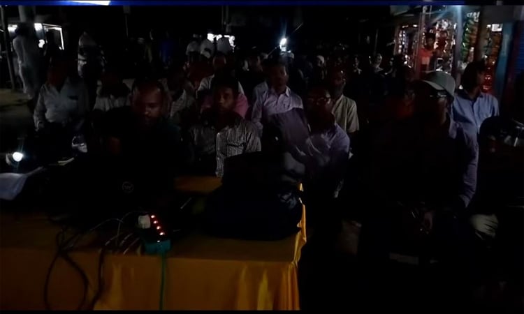 জিয়ানগরে তারেক রহমানের বিবিসি বাংলায় সাক্ষাৎকার প্রদর্শন