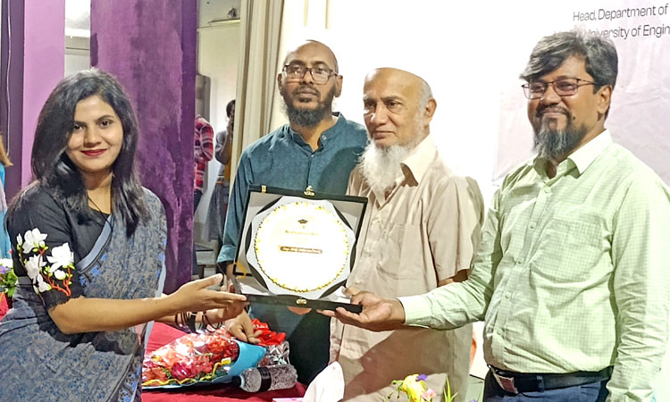 কুয়েটে সিভিল ইঞ্জিনিয়ারিং বিভাগের শিক্ষার্থীদের বিদায় সংবর্ধনা অনুষ্ঠিত