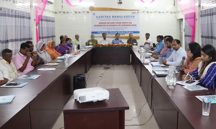 খুলনায় শিশুর উপর জলবায়ু পরিবর্তনের প্রভাব বিষয়ক কর্মশালা