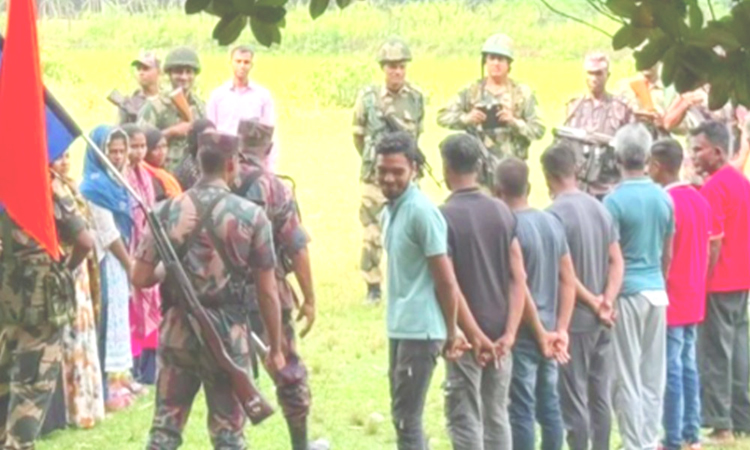 কুমিল্লায় ১৯ বাংলাদেশিকে বিজিবির কাছে হস্তান্তর করল বিএসএফ