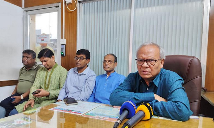 গণমাধ্যমকে বস্তুনিষ্ঠ সংবাদ পরিবেশনের আহবান রিজভীর