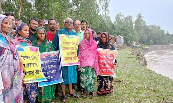নদীভাঙনে সব হারিয়ে কুড়িগ্রামে চরবাসীর মানবেতর জীবনযাপন 