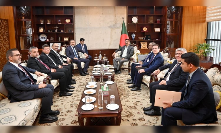 বাণিজ্য ও প্রতিরক্ষা খাতে তুরস্কের সঙ্গে সহযোগিতা বাড়াতে চায় বাংলাদেশ : পররাষ্ট্র উপদেষ্টা