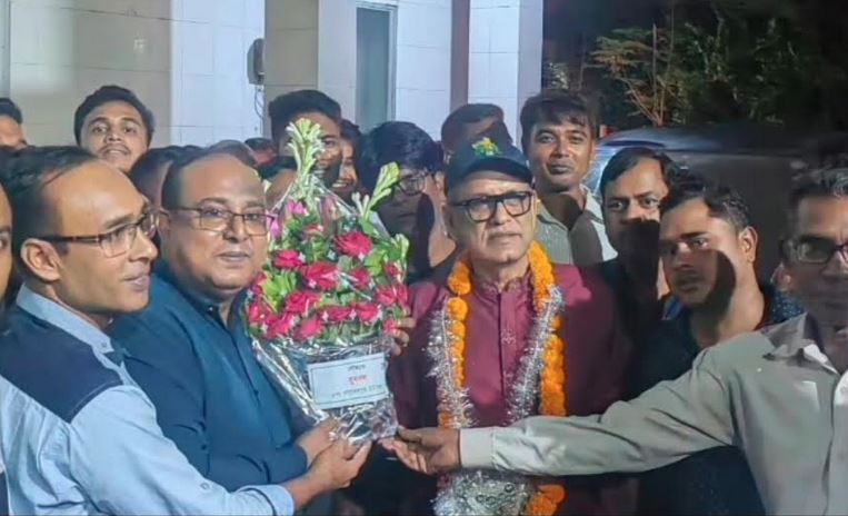 রাজশাহী-১ আসনে বিএনপির প্রার্থী শরীফ উদ্দিনকে বরণ