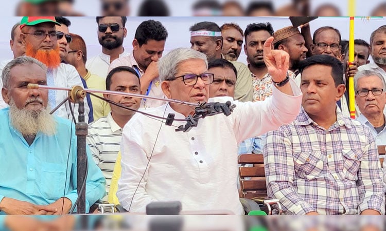 আগামী নির্বাচন চব্বিশের গণহত্যার বিচার ও একাত্তরের দোসরদের বর্জনের : মির্জা ফখরুল