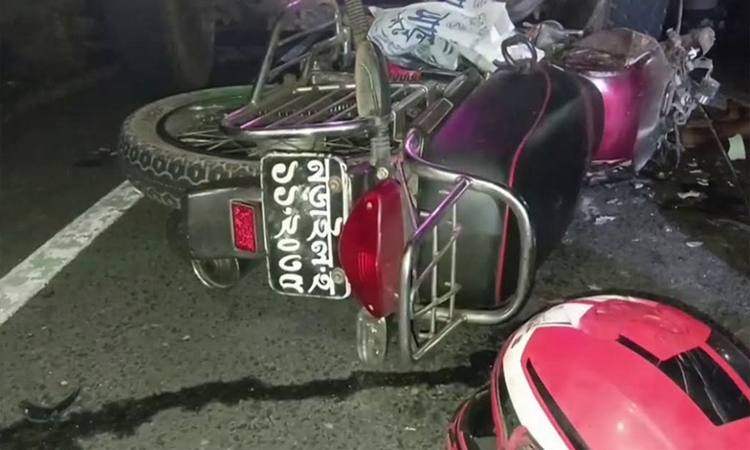 গোপালগঞ্জে সড়ক দুর্ঘটনায় দুই মোটরসাইকেল আরোহী নিহত