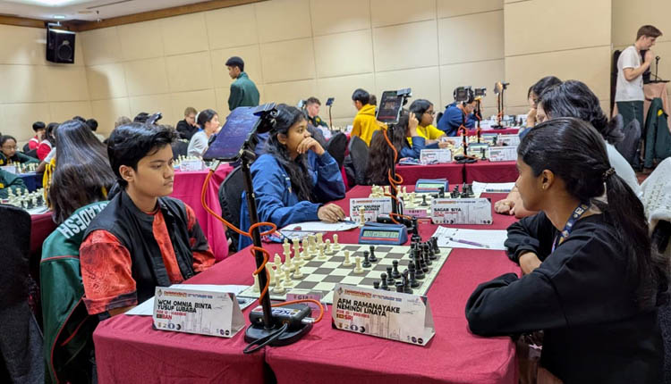 কমনওয়েলথ দাবা চ্যাম্পিয়নশিপের তৃতীয় রাউন্ডের খেলা শেষে ওয়ারিসা ও ওমনিয়া শীর্ষে