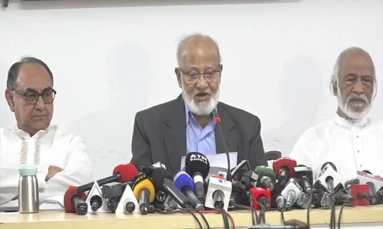 জুলাই সনদ নিয়ে সরকারের প্রতি 'সতর্ক পদক্ষেপ গ্রহণের’ আহ্বান বিএনপির