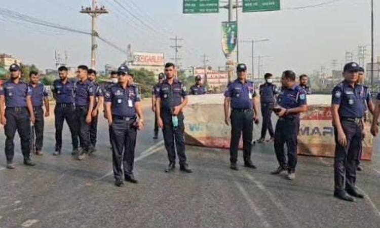 সাভার ও ধামরাইয়ে নাশকতা ঠেকাতে মহাসড়কে চেকপোস্ট: ৭ জন গ্রেফতার