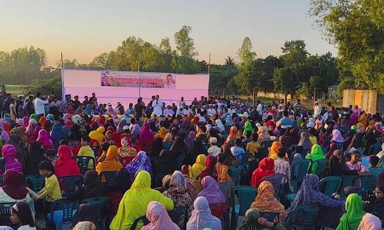 শেরপুরে বিএনপির উঠান বৈঠকে নারীদের ঢল