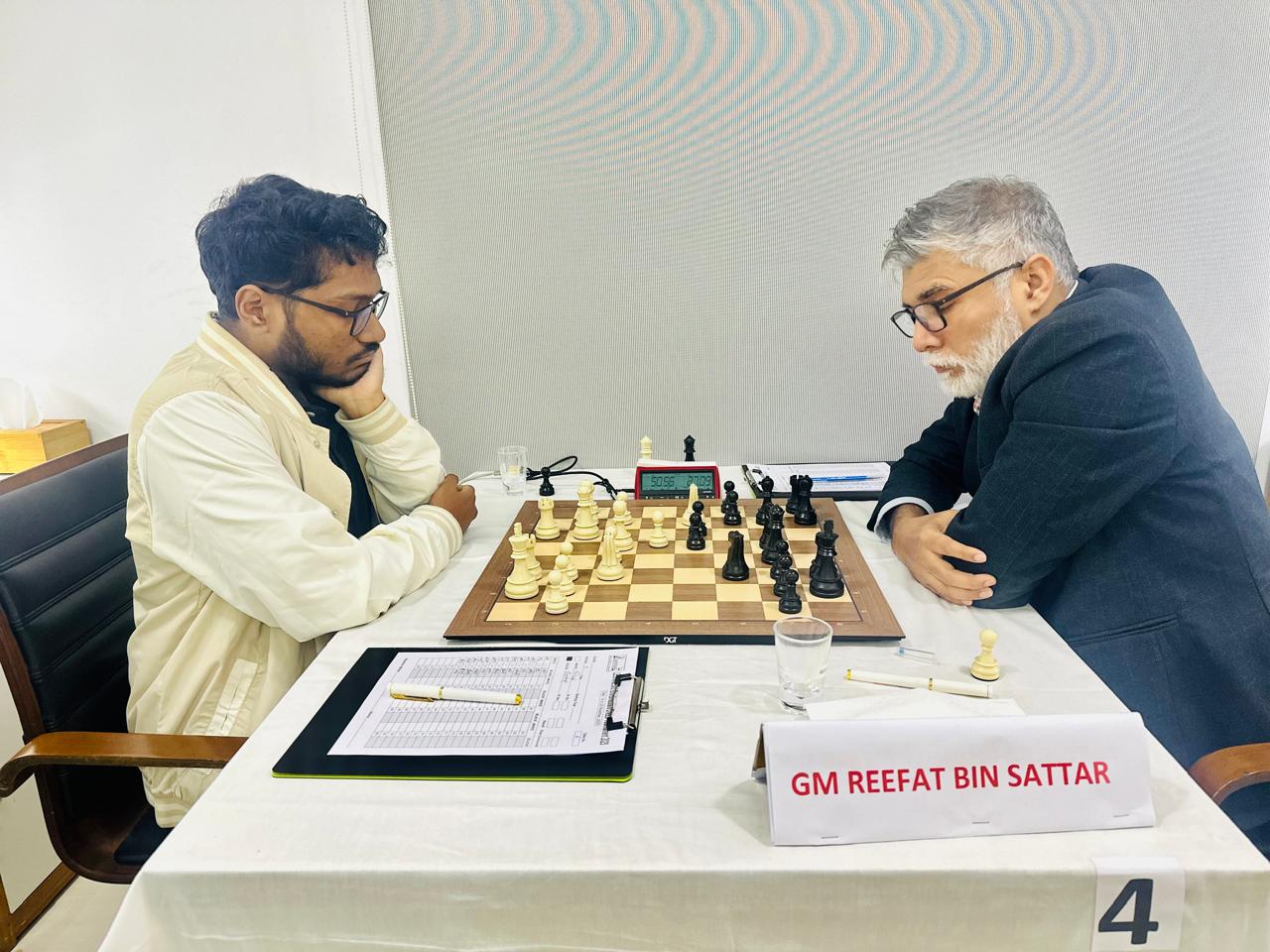 লিওনাইস ৩য় গ্র্যান্ড মাস্টার্স দাবা প্রতিযোগিতার তৃতীয় রাউন্ড অনুষ্ঠিত