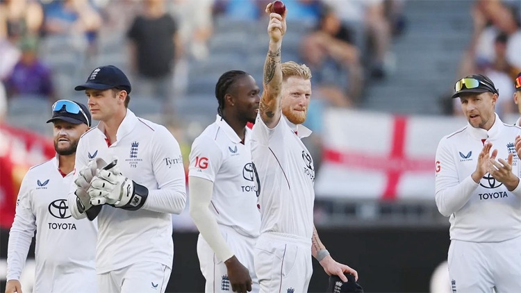 স্টার্ক-স্টোকসের বিধ্বংসী বোলিংয়ের অ্যাশেজের প্রথম দিন ১৯ উইকেট পতন