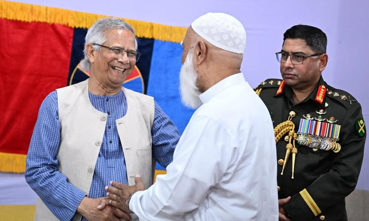 সশস্ত্রবাহিনী দিবসের সংবর্ধনা অনুষ্ঠানে জামায়াত আমিরের অংশগ্রহণ