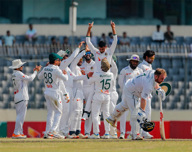 আয়ারল্যান্ডের বিপক্ষে দ্বিতীয় টেস্টে জয়ের দ্বারপ্রান্তে বাংলাদেশ