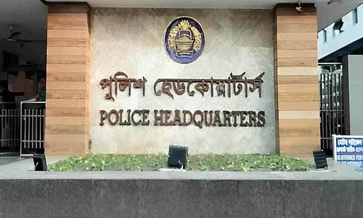 সামাজিক যোগাযোগ মাধ্যমে গুজব ছড়িয়ে অপপ্রচার : ফরিদপুর জেলা পুলিশ