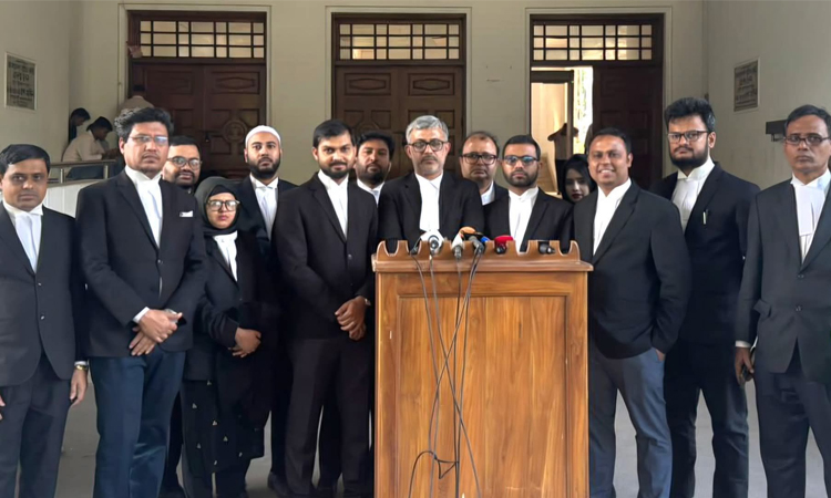 বার কাউন্সিল এডহক কমিটি বাতিল করে নির্বাচনের দাবি