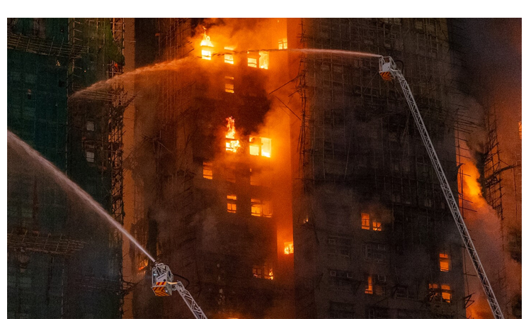 হংকংয়ের বহুতল ভবনে অগ্নিকাণ্ডে অন্তত ৪৪ জনের মৃত্যু