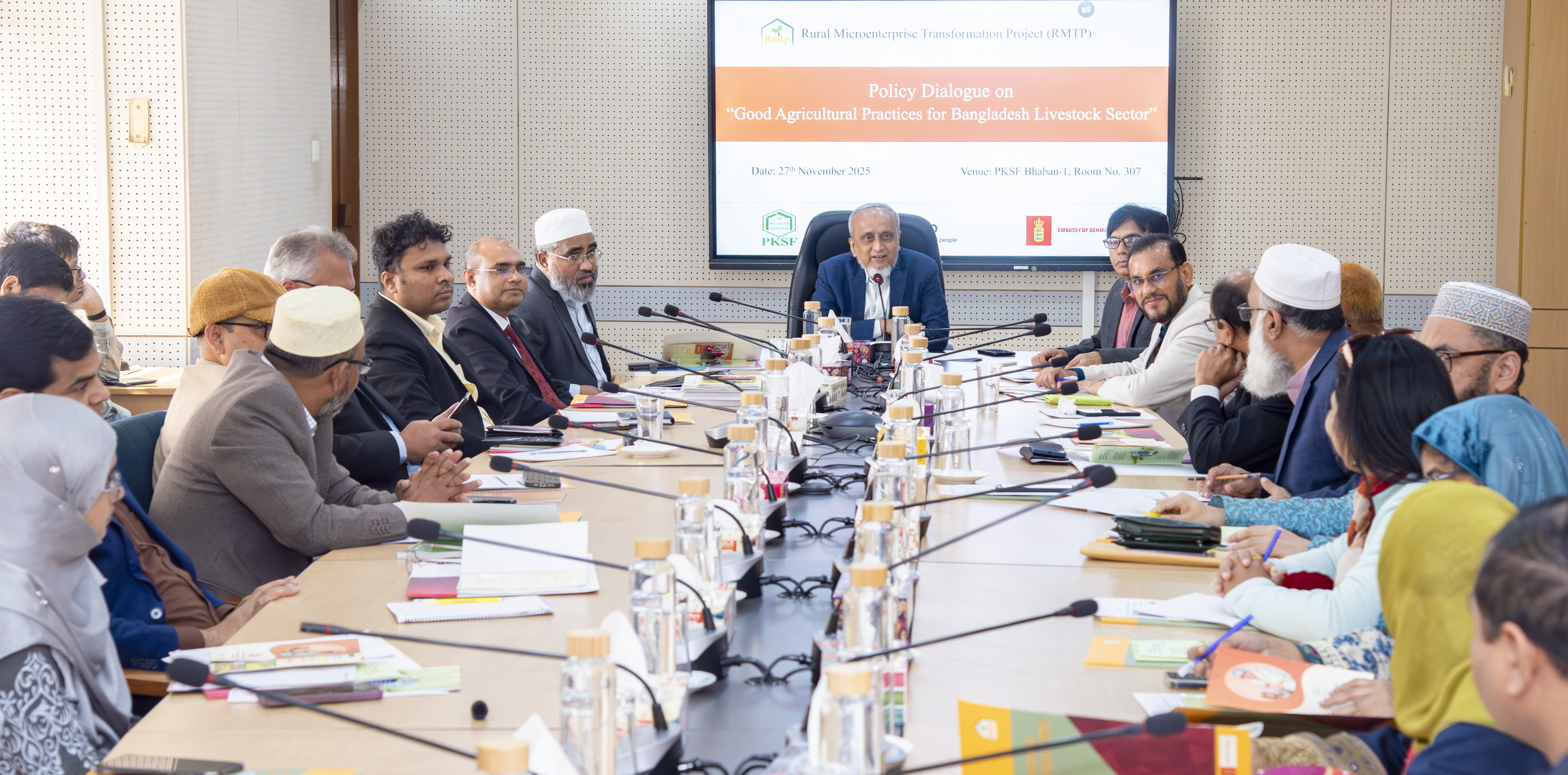 টেকসই প্রাণিসম্পদ খাত সম্প্রসারণে উত্তম কৃষি চর্চা বাস্তবায়ন জরুরি