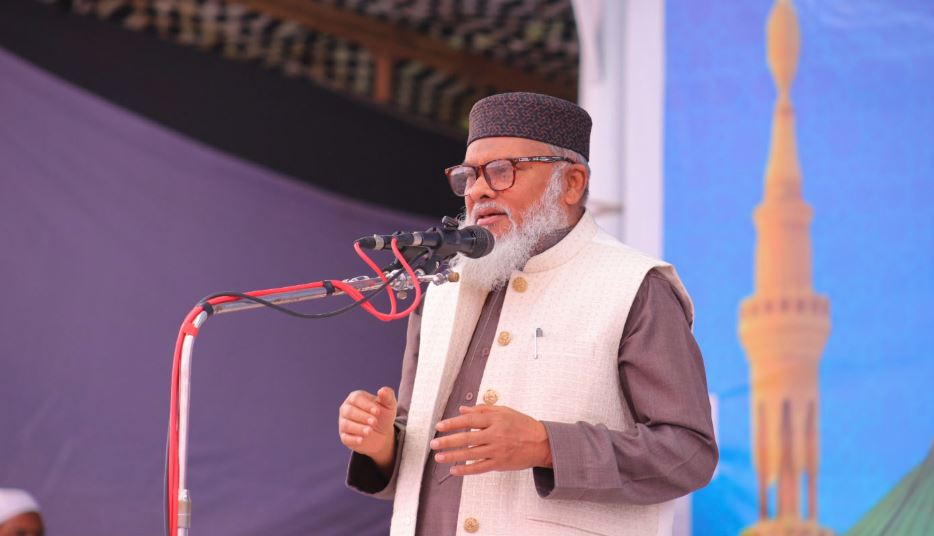 ধর্মের অপব্যাখ্যা করে বিশৃঙ্খলা তৈরির সুযোগ কাউকে দেওয়া হবে না : ধর্ম উপদেষ্টা 