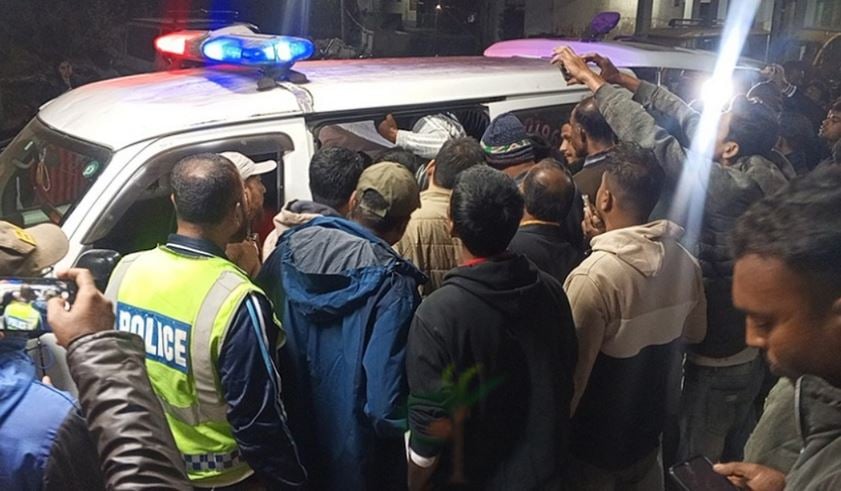 বাসের ধাক্কায় দুই মোটরসাইকেল আরোহী নিহত