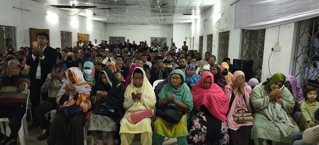 সাতক্ষীরায় খালেদা জিয়ার সুস্থতা কামনায় দোয়া মাহফিল অনুষ্ঠিত