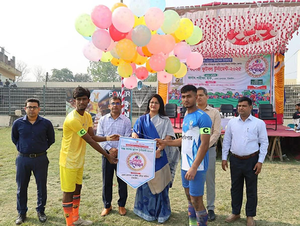 টাঙ্গাইলে আন্ত:কলেজ ফুটবল টুর্নামেন্ট শুরু