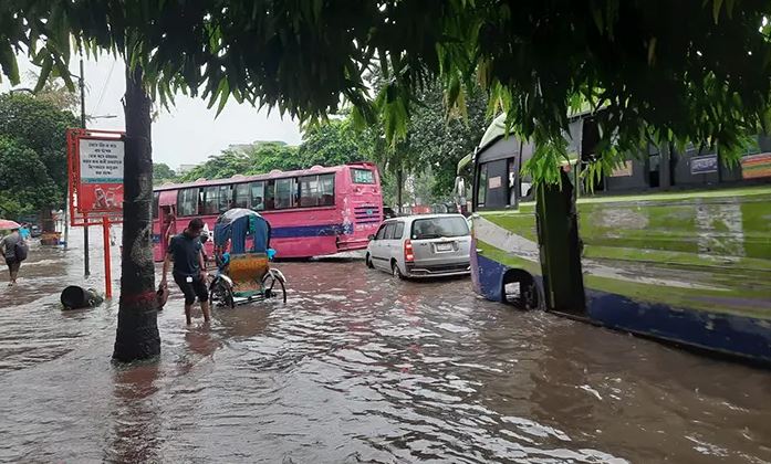 এএফপির বিশ্লেষণ : এশিয়ায় ২০১২ সালের পর নভেম্বর মাসে সর্বোচ্চ বৃষ্টিপাত এ বছর  