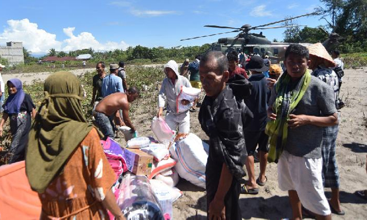 ইন্দোনেশিয়ায় বন্যার্তদের কাছে সহায়তা পৌঁছেনি 