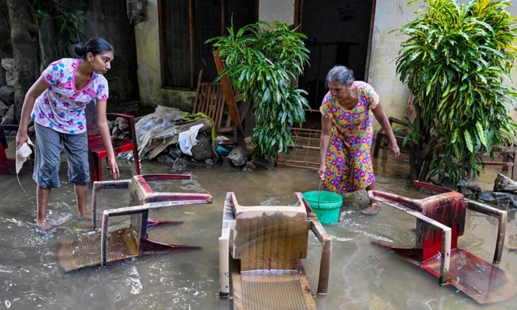 বন্যাকবলিত ইন্দোনেশিয়া ও শ্রীলঙ্কায় বৃষ্টির পূর্বাভাসে নতুন আশঙ্কা