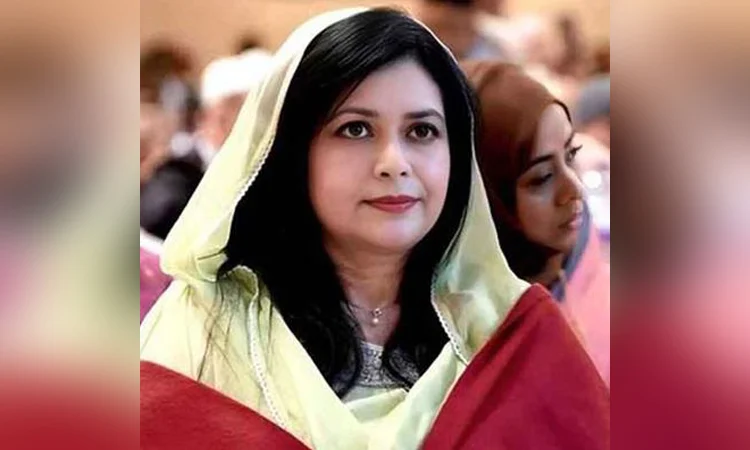 ঢাকায় পৌঁছেছেন ডা. জুবাইদা, সরাসরি যাচ্ছেন এভারকেয়ারে