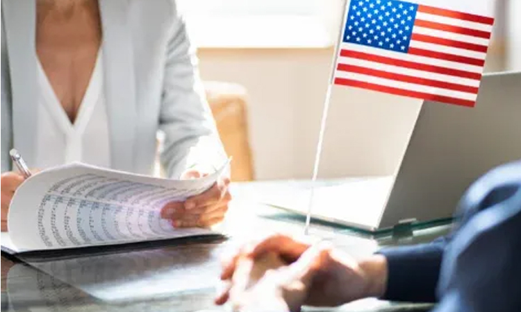 শরণার্থী ও আশ্রয়প্রার্থীদের জন্য ওয়ার্ক পারমিটের মেয়াদ কমালো যুক্তরাষ্ট্র