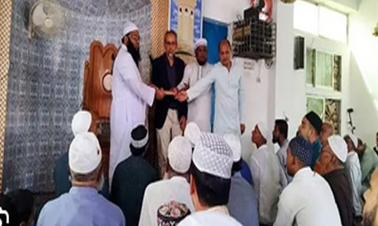 কড়াইল বস্তিতে অগ্নিকান্ডে ক্ষতিগ্রস্ত মসজিদে তারেক রহমানের আর্থিক অনুদান