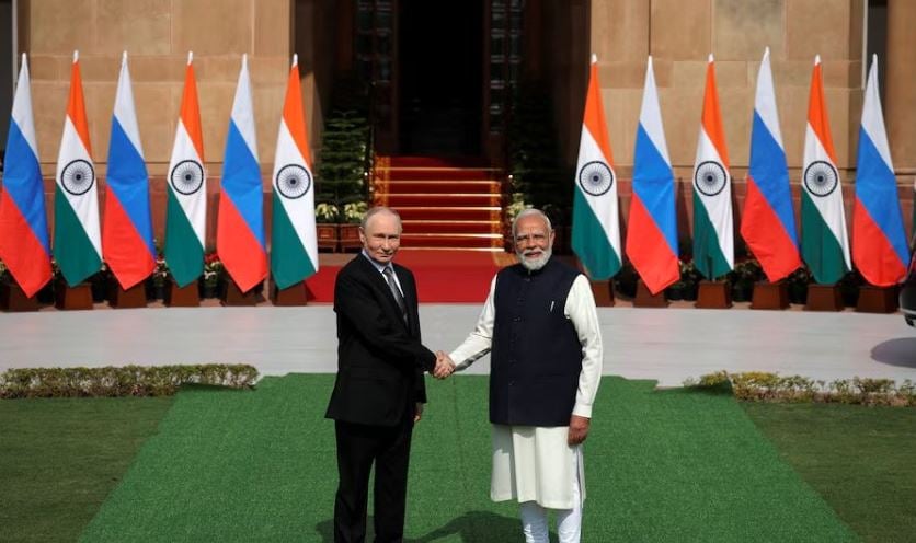 মোদি-পুতিন বৈঠকে প্রতিরক্ষা, বাণিজ্য ও ইউক্রেন নিয়ে আলোচনা