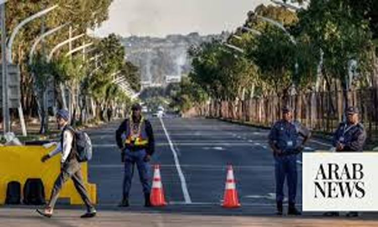 দক্ষিণ আফ্রিকার প্রিটোরিয়ায় হোস্টেলে গুলি বর্ষণে কমপক্ষে ১০ জন নিহত