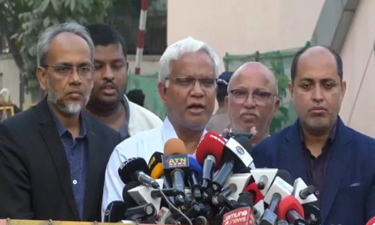 বেগম খালেদা জিয়ার বিদেশ যাওয়া নির্ভর করছে তার শারীরিক অবস্থার ওপর : ডা. জাহিদ