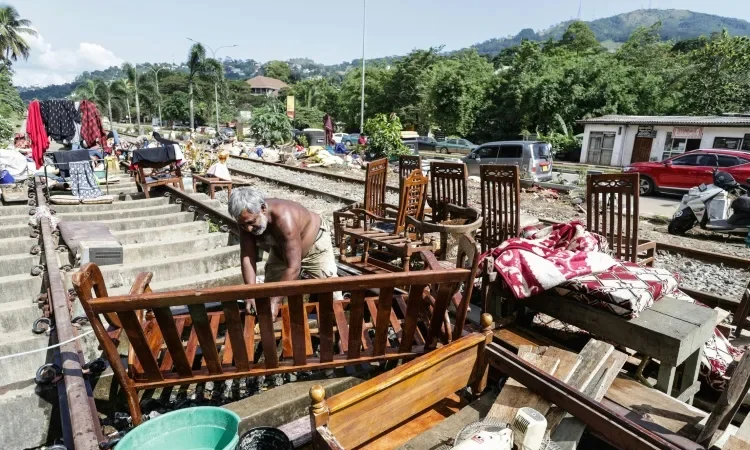 শ্রীলঙ্কায় ভূমিধসের নতুন সতর্কতা