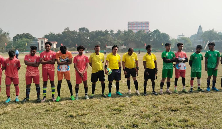 রাজবাড়ীতে আন্ত:কলেজ ফুটবল টুর্নামেন্ট শুরু