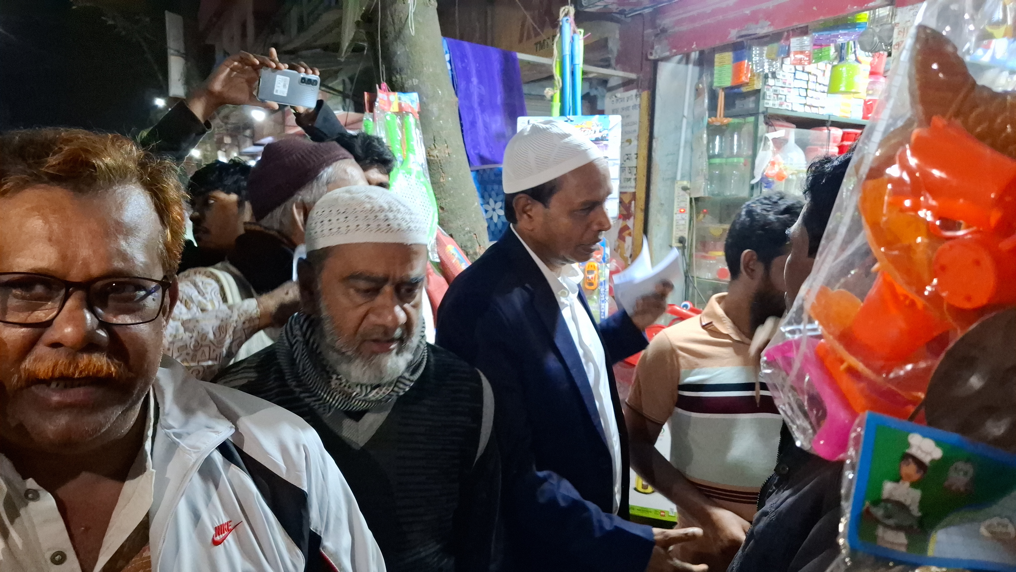 ঝিনাইদহে ধানের শিষে ভোট চেয়ে বিএনপির গণসংযোগ